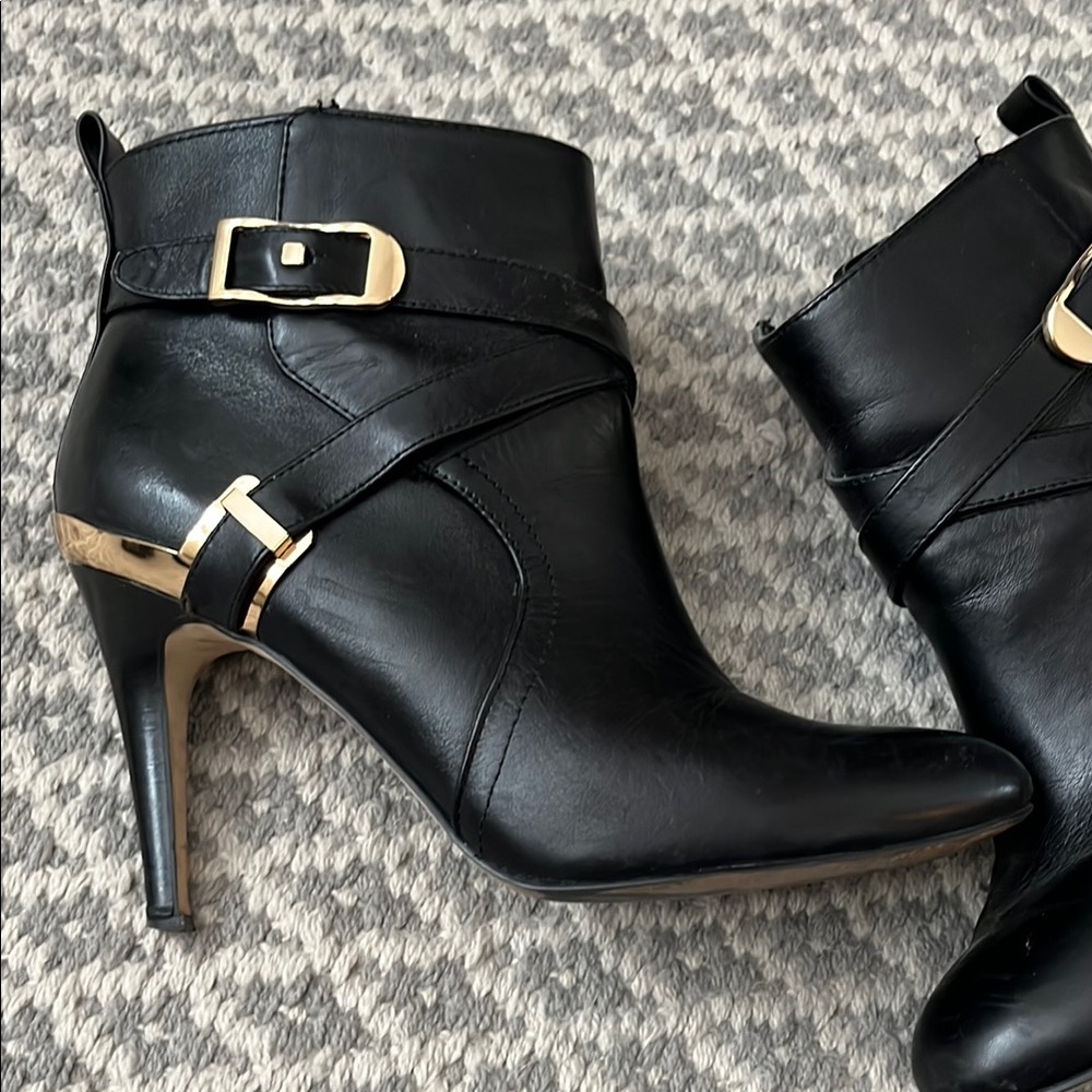 Mark Fisher Black Boots Heels Gold Hardware - Picture 3 of 11